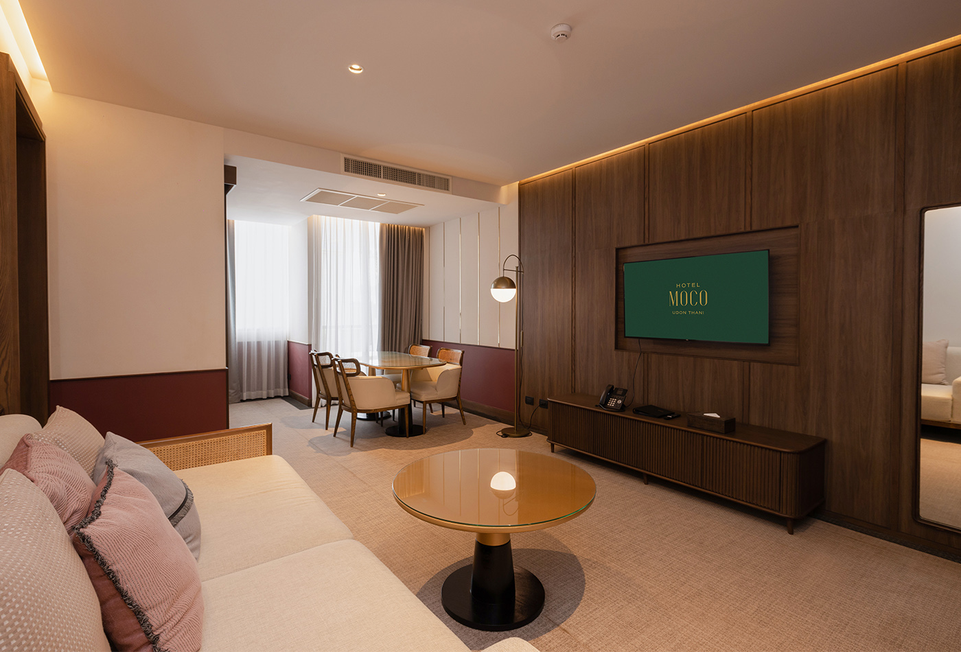 moco suite room-2