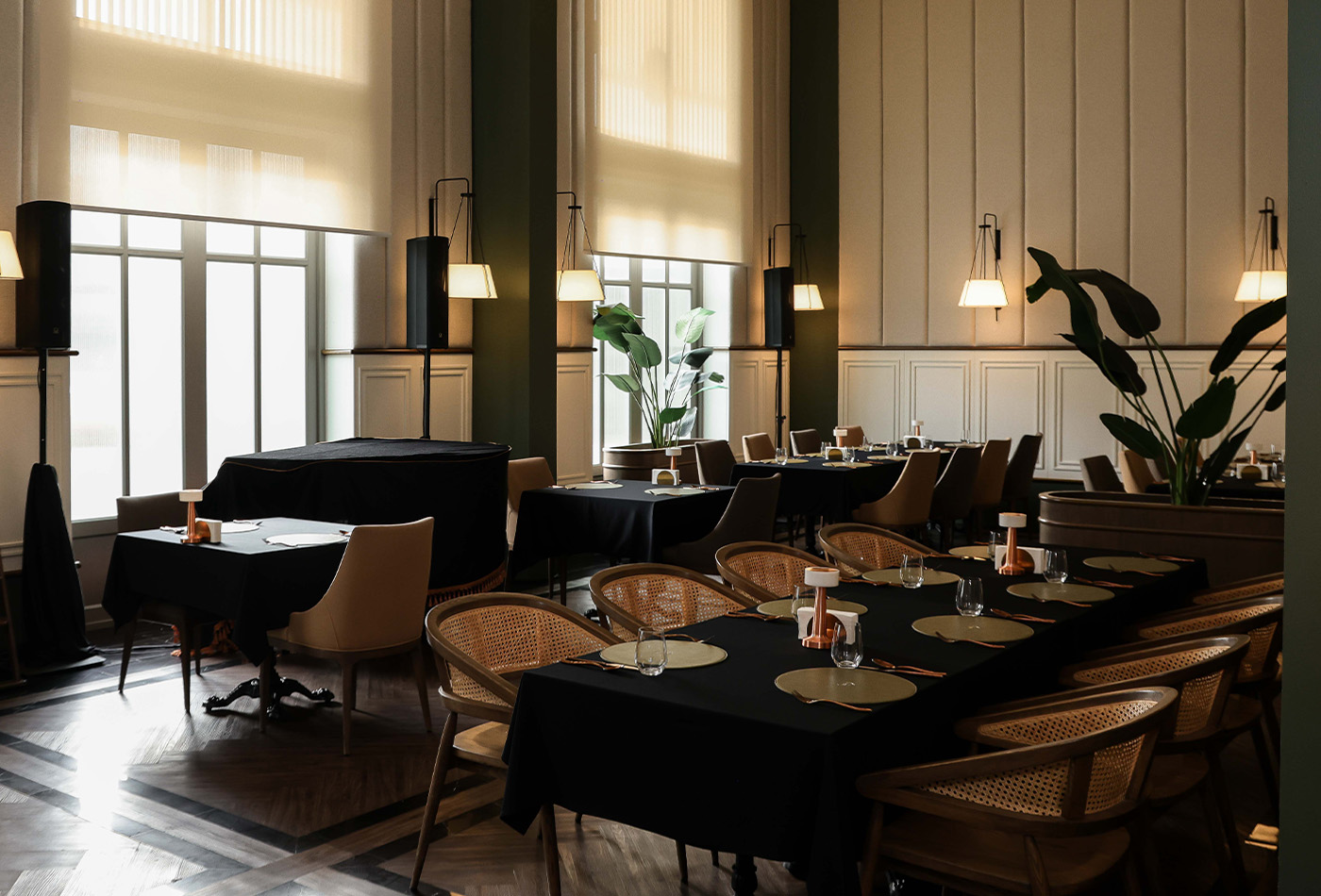 Dining-Par Restaurant-3